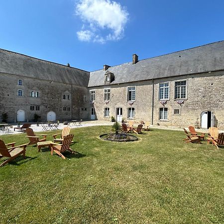 Chateau De Franquetot & D Day Collins Museum แซ็ง-แม-เอกลิซ ภายนอก รูปภาพ