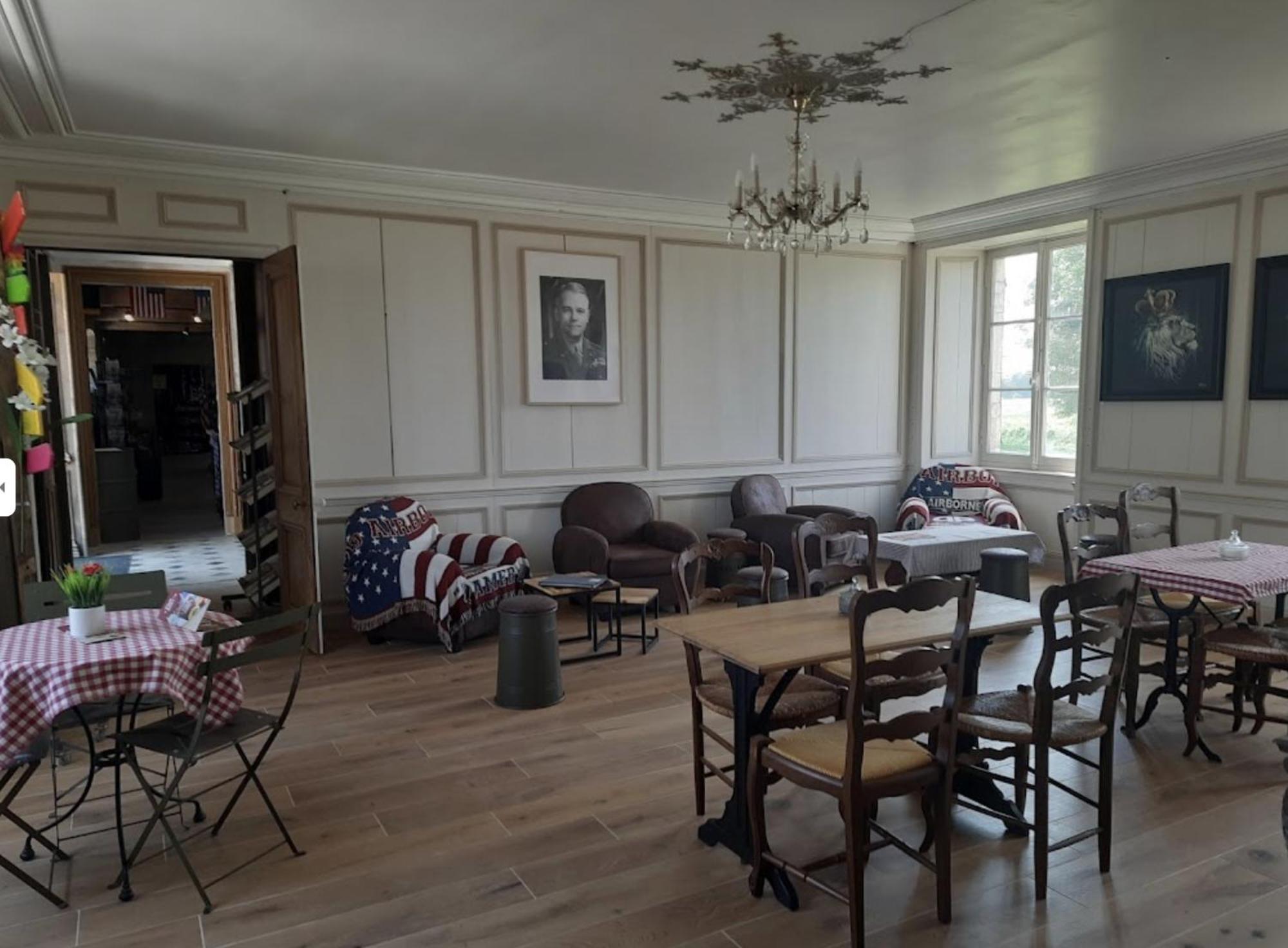 Chateau De Franquetot & D Day Collins Museum แซ็ง-แม-เอกลิซ ภายนอก รูปภาพ